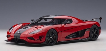 79022 Koenigsegg Agera RS (Chilli Red / Carbon with Black Accents) 1:18